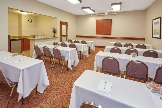 Hampton Inn East Peoria Facilities photo